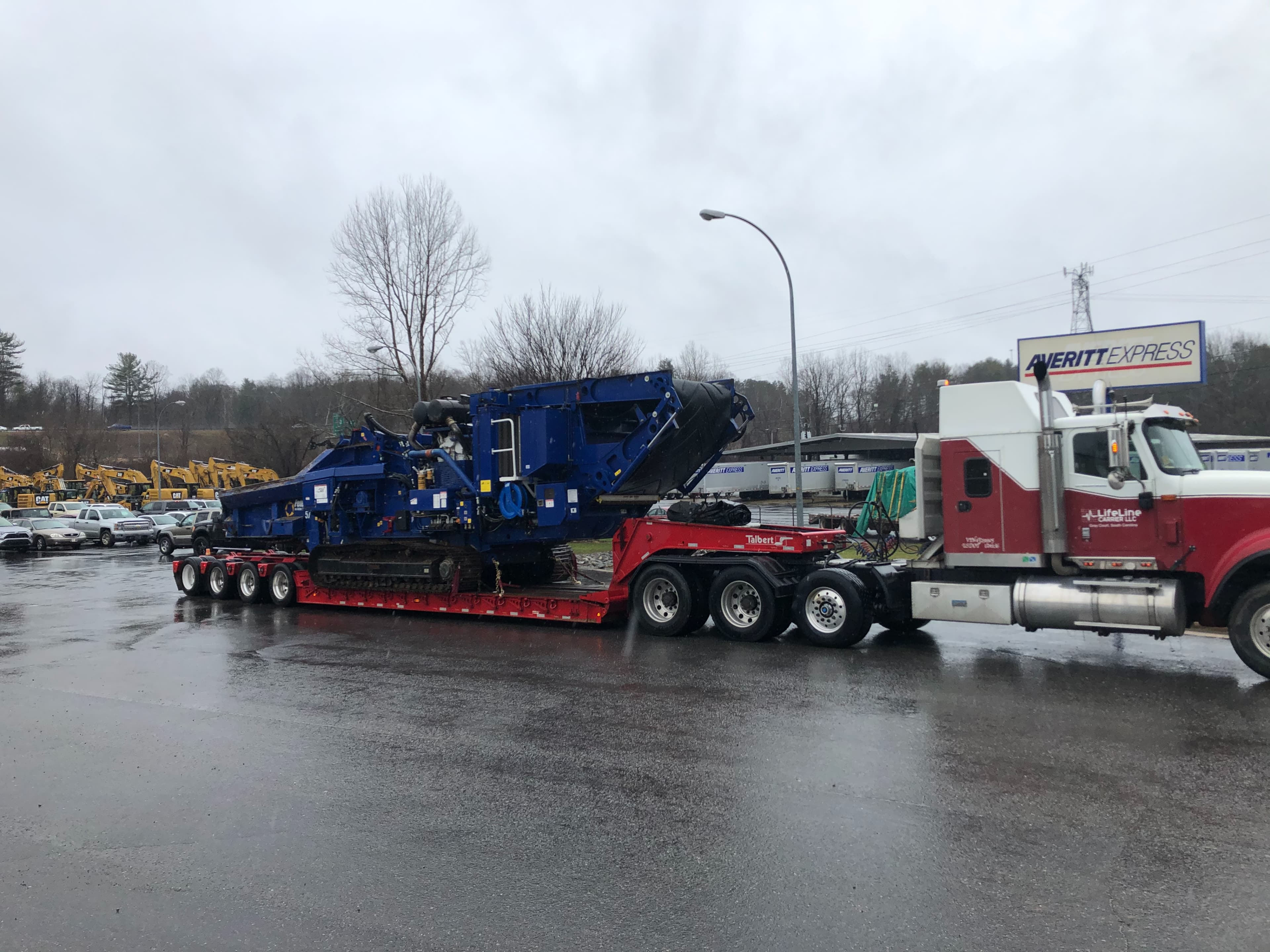 Heavy-haul transport equipment photo